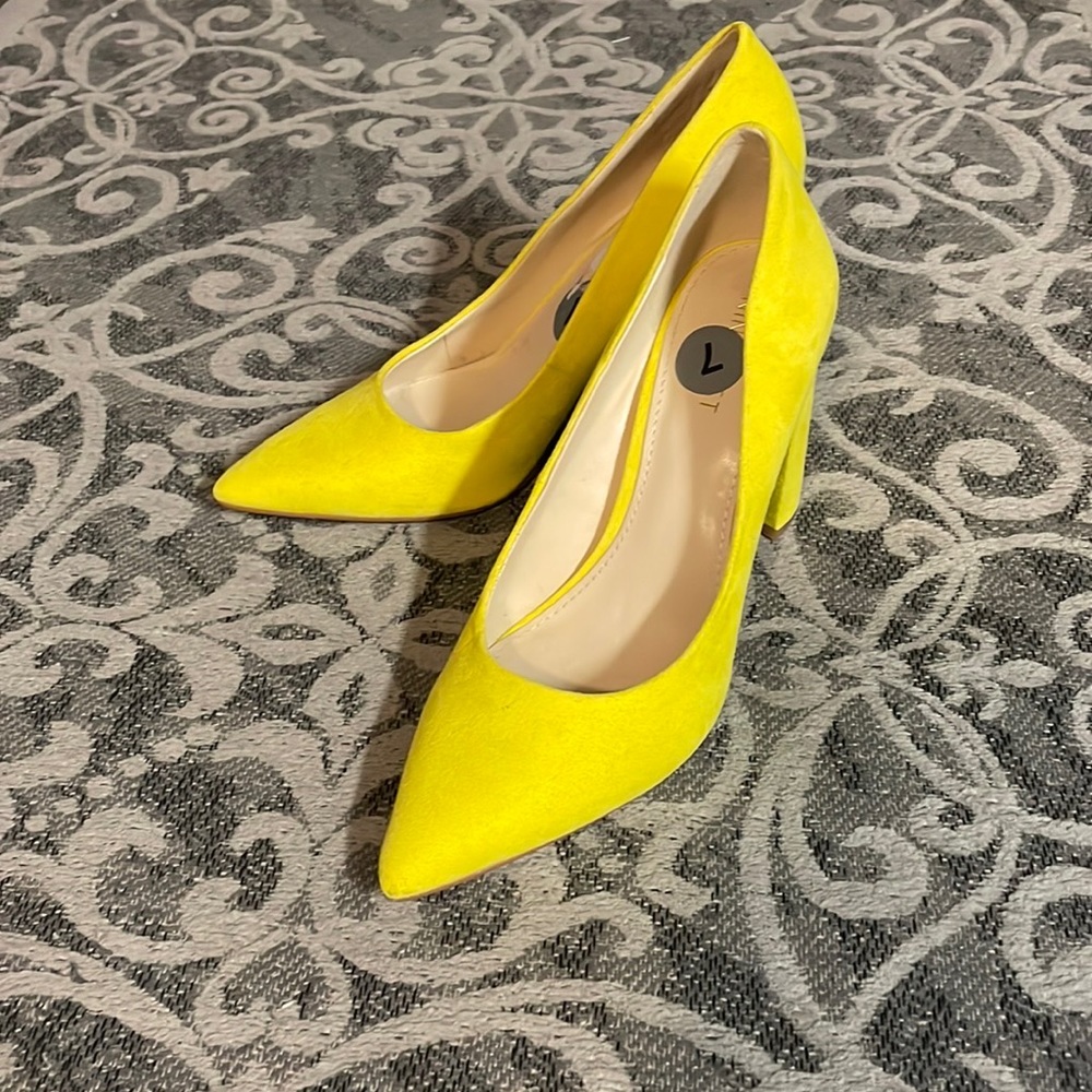 Nine West / US 7 /